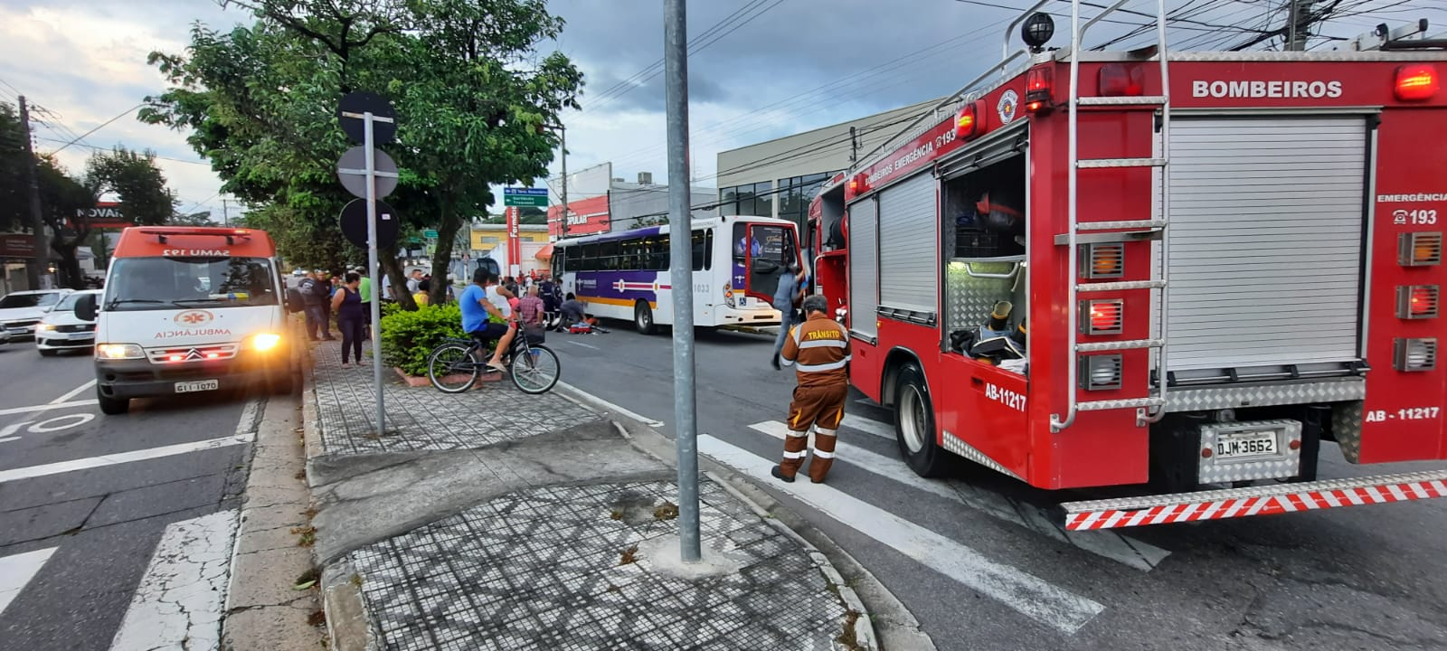 Acidente causou transtornos no trânsito da região  Rauston Naves