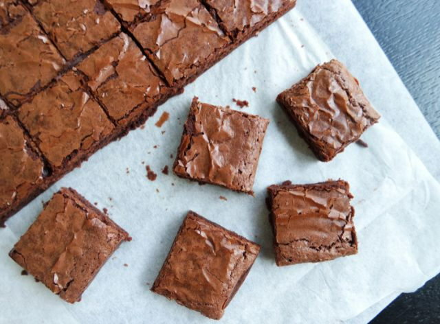 Brownie de chocolate em pó: Carole Crema ensina receita fácil de fazer