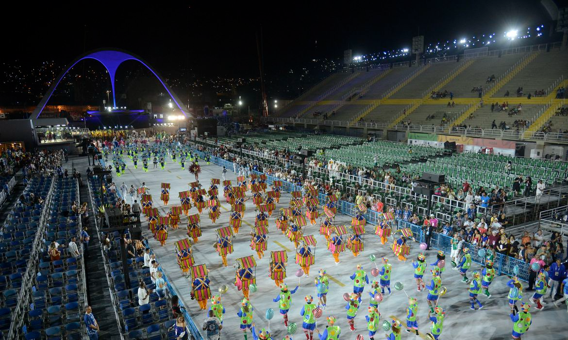 Começa venda de ingressos para desfiles do Grupo Especial do Carnaval 2023 Tomaz Silva/Agência Brasil