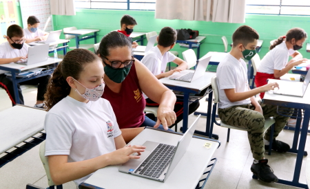 Jacareí reajusta salário de professores em 13,56% Divulgação/Prefeitura de Jacareí