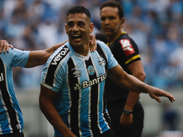 Com gols de Villasanti e Biel, Grêmio vence o Guarani e sobe na tabela