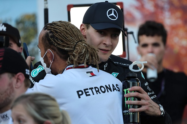 Russell e Hamilton no GP da Austrália Mercedes