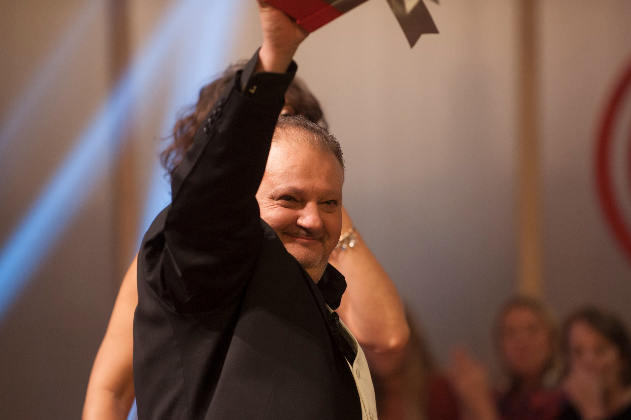 Erick Jacquin anunciou, em uma final do MasterChef, que seria pai de gêmeos Carlos Reinis/Band