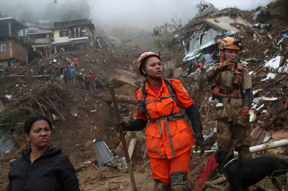 Instituto Nacional de Meteorologia emite alerta de chuva forte em Petrópolis