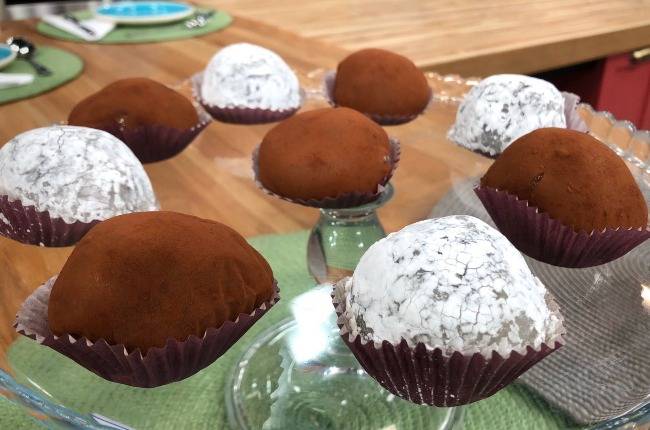 Mochi de chocolate com morango | Band Receitas