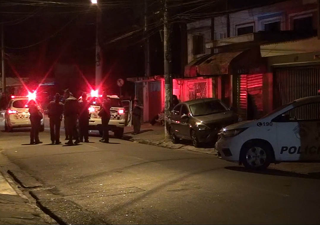 Suspeito morre e outro é preso após perseguição em São Bernardo do Campo (SP)