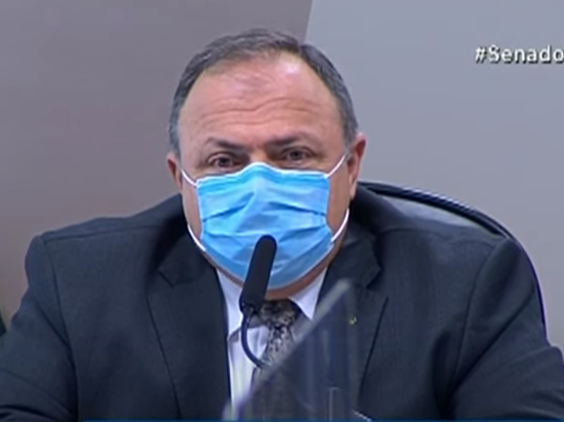 Eduardo Pazuello começou a falar por volta das 9h30 no segundo dia de depoimento na CPI da Pandemia Foto: Reprodução/TV Senado