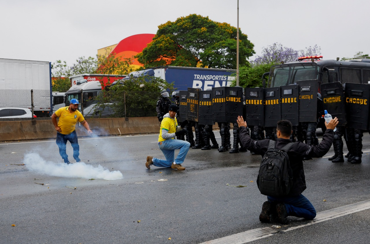 Brasil tem 16 estados com rodovias interditadas REUTERS/Amanda Perobelli