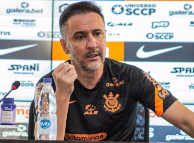 Vítor Pereira fala sobre seu futuro no Corinthians e favoritismo do Flamengo Agência Corinthians