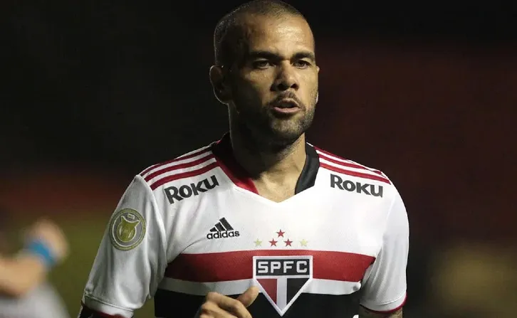 Daniel Alves estava no São Paulo desde 2019