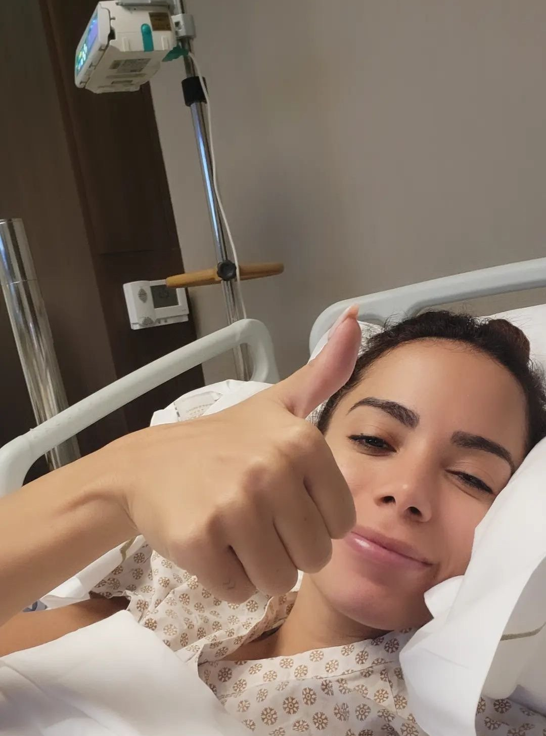 Anitta permanece no Hospital Vila Nova Star, em SP, para nova avaliação médica. Foto: Reprodução/Redes Sociais