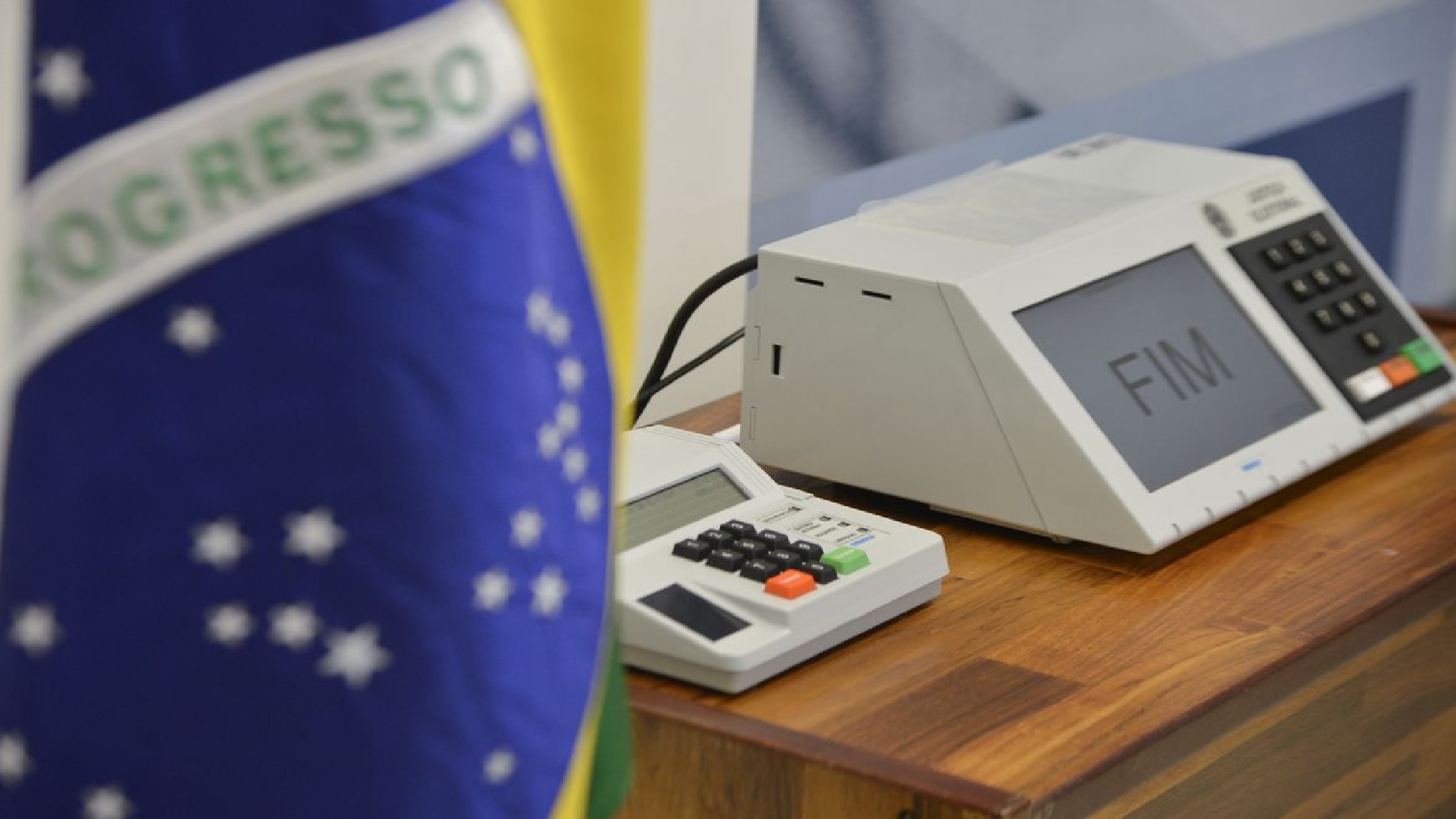     PoderData: Lula tem 43%; Bolsonaro, 35%  