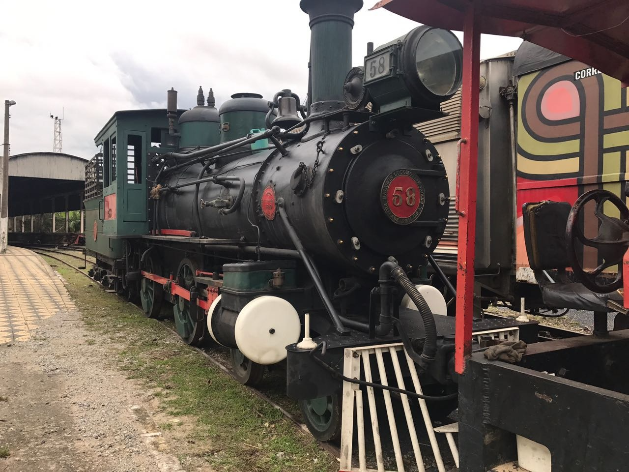 A celebração é uma referência à inauguração da primeira linha ferroviária do Brasil Divulgação