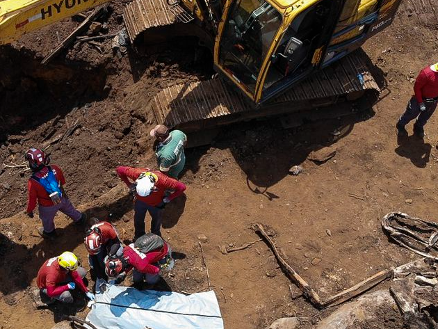 Justiça determina indenização de R$ 100 mil a gari que testemunhou rompimento da barragem em Brumadinho Divulgação/Corpo de Bombeiros de Minas Gerais