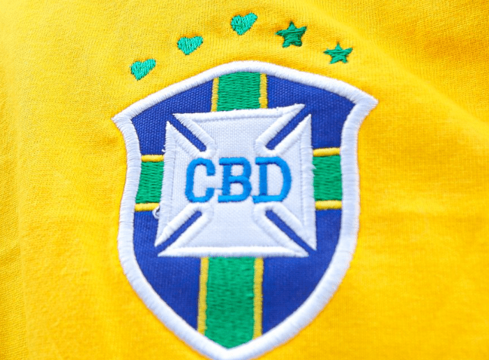 Mudança em camisa comemorativa depende de aval da CBF Foto: Divulgação/Conmebol