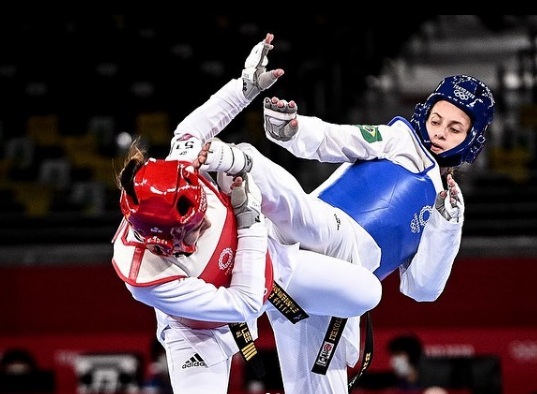 Nº 4 do mundo no taekwondo, Milena Titoneli faz rifa para bancar competições