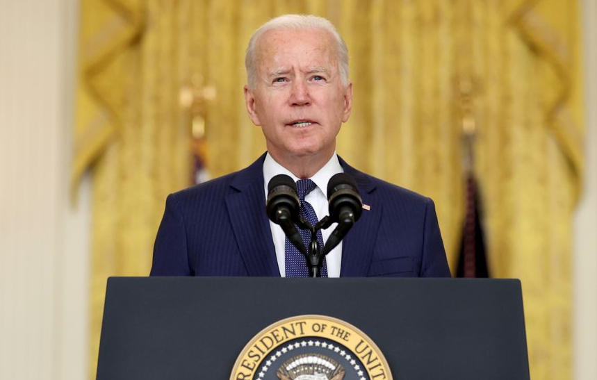 Joe Biden ficará me isolamento na Casa Branca Jonathan Ernest/Reuters