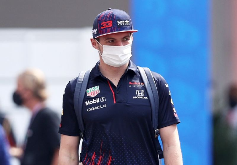 Max Verstappen lidera o campeonato da Fórmula 1 Red Bull