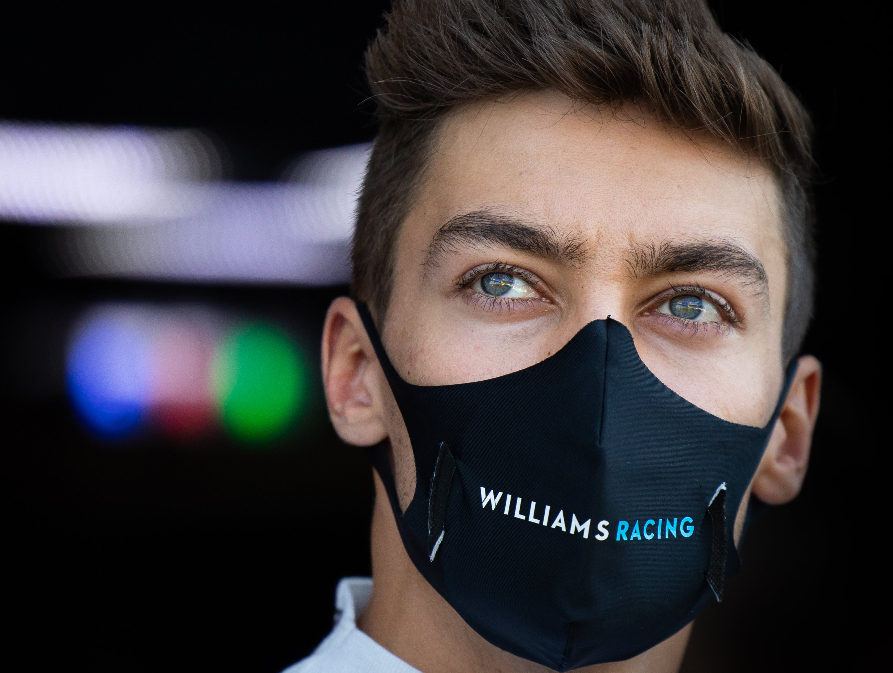 George Russell, da Williams, vai ocupar a vaga do campeão Reprodução/Twitter Mercedes