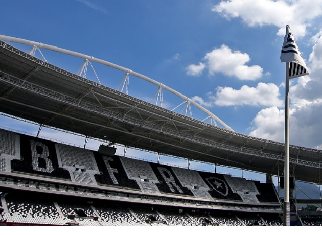 Estádio Nilton Santos Vítor Silva