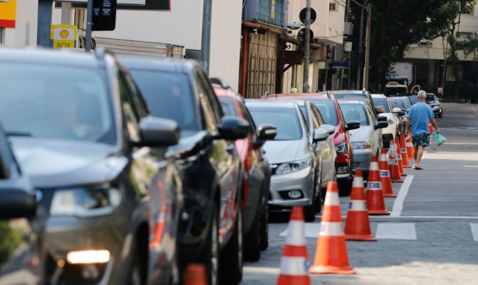 Motoristas terão prazo maior para pagamento de multas recebidas Tânia Rêgo/Agência Brasil