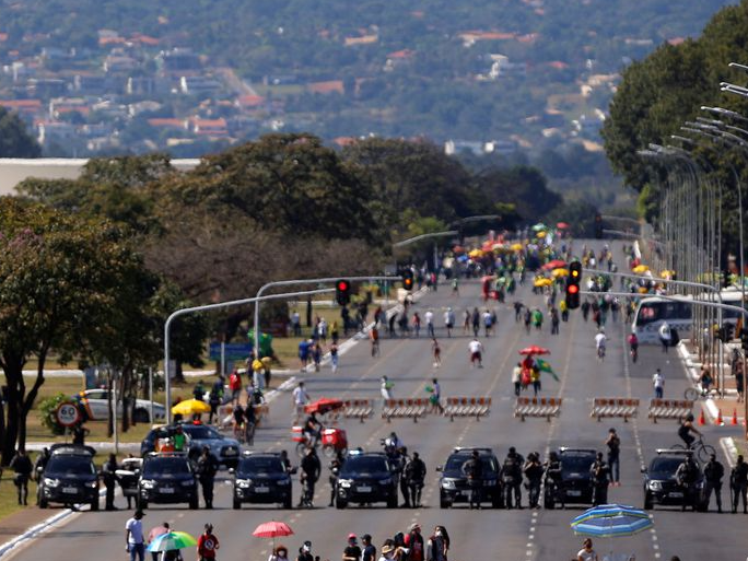 anifestações contra o governo federal acontecem em diferentes estados brasileiros neste sábado (19). Foto:EBC