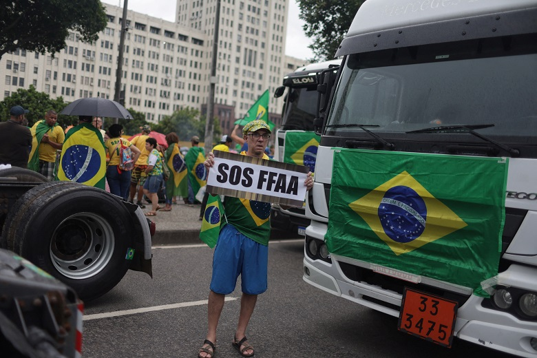 Manifestação em 15 de novembro, no Rio de Janeiro. Foto ilustrativa  REUTERS/Pilar Olivares