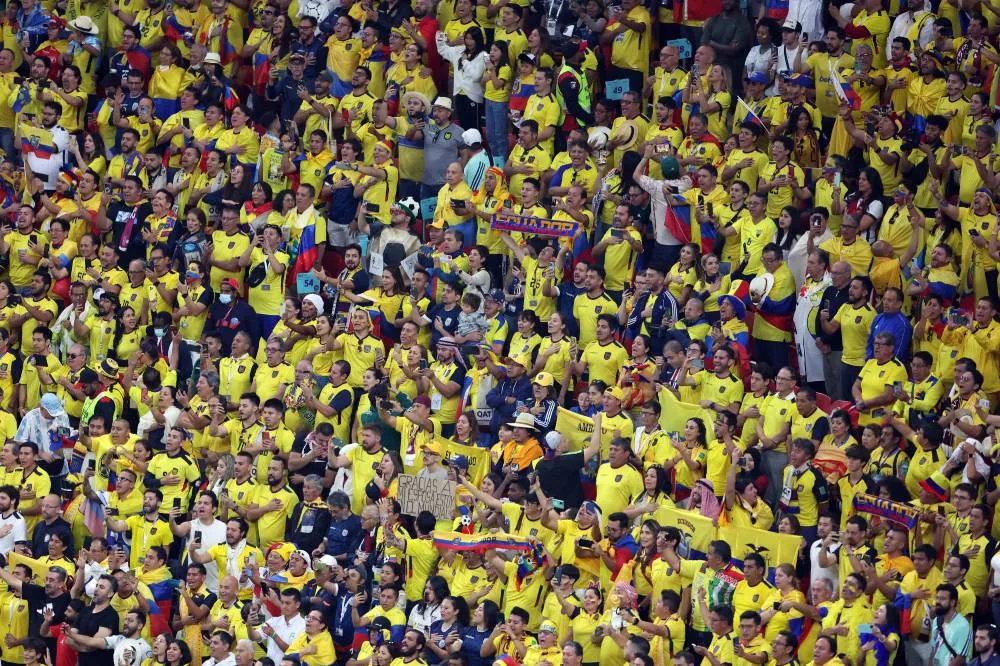 Torcida do Equador no estádio Al Bayt, no Catar: turma pediu cerveja, proibida nas arenas