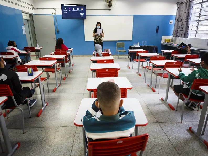 São Paulo avalia mudar taxa de ocupação em escolas