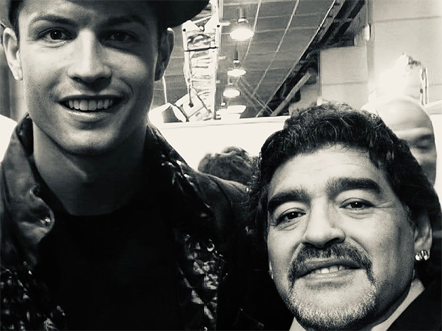 Cristiano Ronaldo e Diego Maradona, em foto publicada pelo jogador Reprodução/Instagram