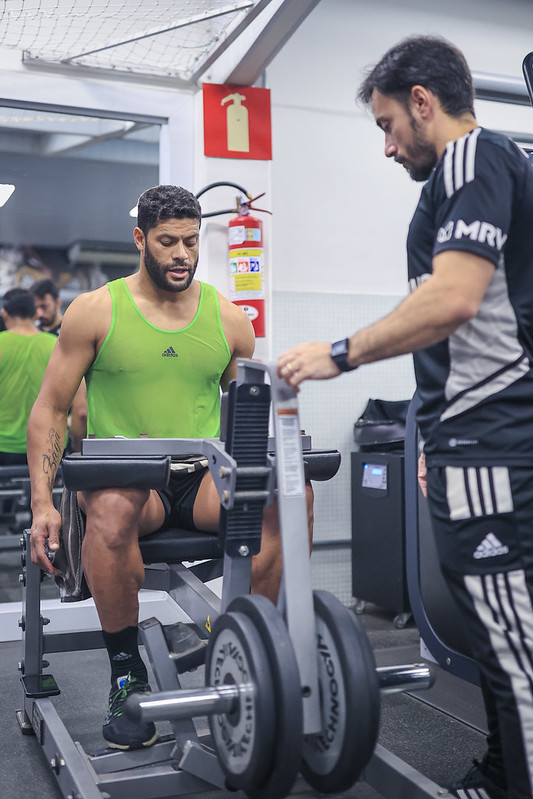 Atacante Hulk, do Atlético, durante treino Pedro Souza / Atlético