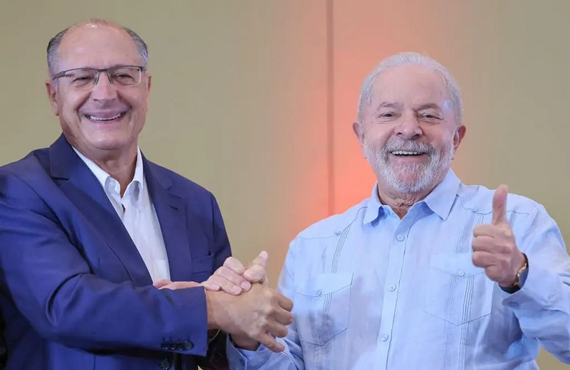 Chapa Lula-Alckmin lança programa de governo