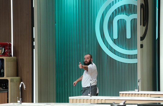 MasterChef Profissionais: Ananda conta história de vida e conquista fãs