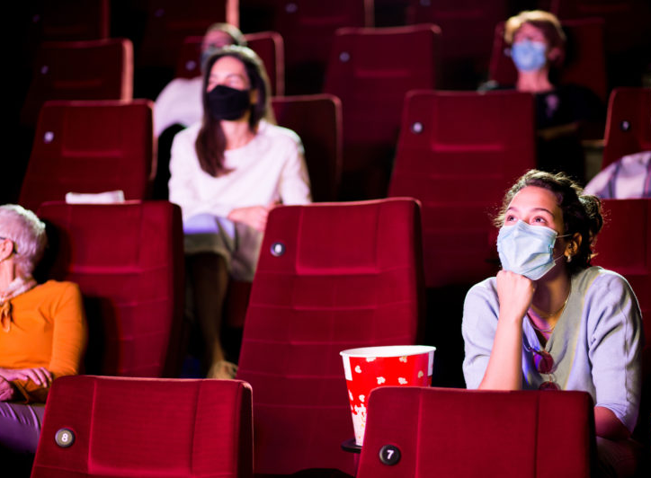 Cinema na pandemia iStock