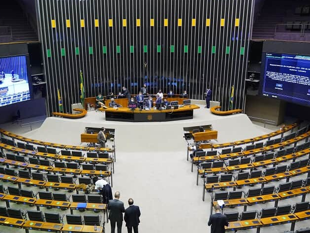 Senado deve votar, nesta terça-feira (10), projeto de lei que revoga Lei de Segurança Nacional  Foto: Pablo Valadares/Câmara dos Deputados