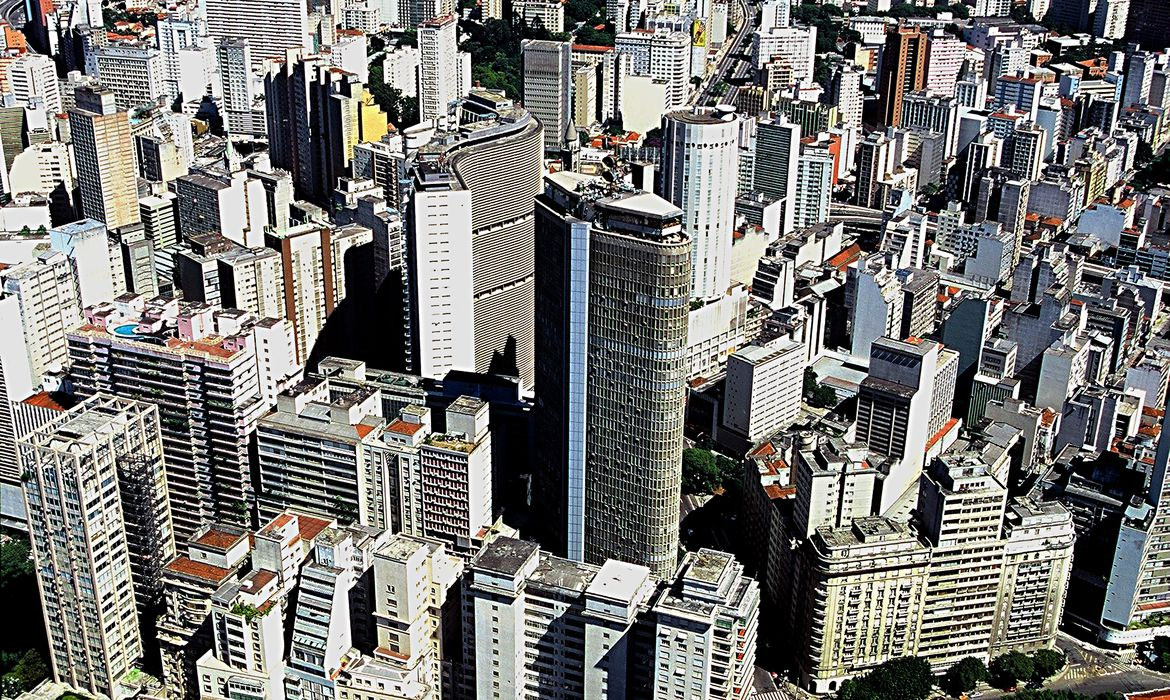 América Latina: RJ e SP estão entre os maiores preços de m² de apartamento Agência Brasil