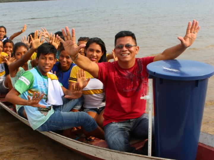 Professor de comunidade ribeirinha cria projeto para melhorar saneamento básico Foto: Arquivo Pessoal