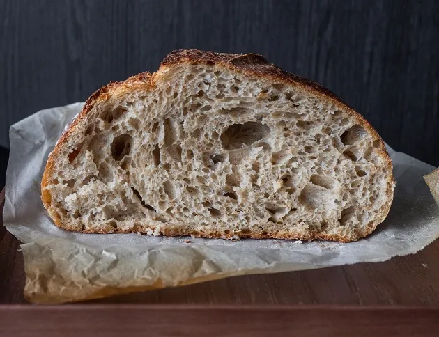 Entenda como o fermento faz o pão crescer