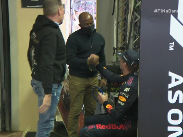 Anthony Hamilton, Jos e Max Verstappen após o GP de Abu Dhabi