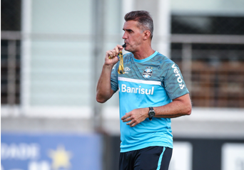 Jogou a toalha? Grêmio chega a 97% de chances de rebaixamento à Série B