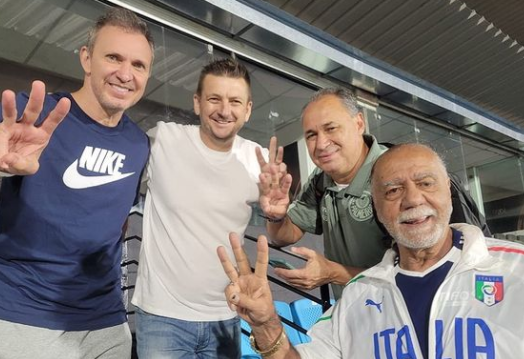Palmeiras campeão: Velloso se emociona com carinho da torcida no Uruguai
