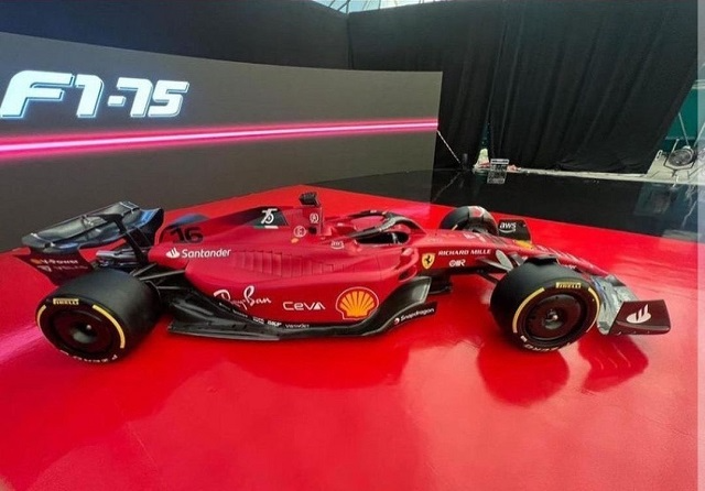Ferrari revela F1-75, carro da F1 2022 que homenageia história do time, fórmula 1