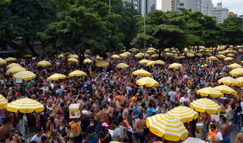 Decisão sobre desfile de blocos de rua em SP sai nesta quinta (6) Rovena Rosa/Agência Brasil