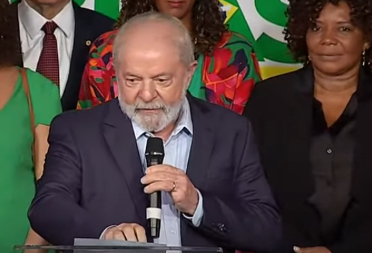 Lula recebe relatório da transição e pede que governo seja cobrado Foto: Reprodução