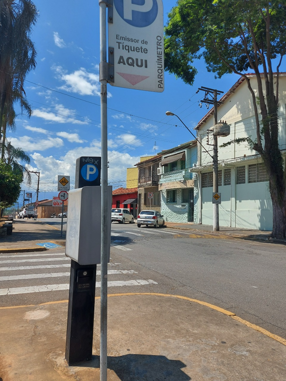 Cobrança pelas vagas em vias públicas será suspensa a partir desta terça Divulgação/Prefeitura de Pindamonhangaba