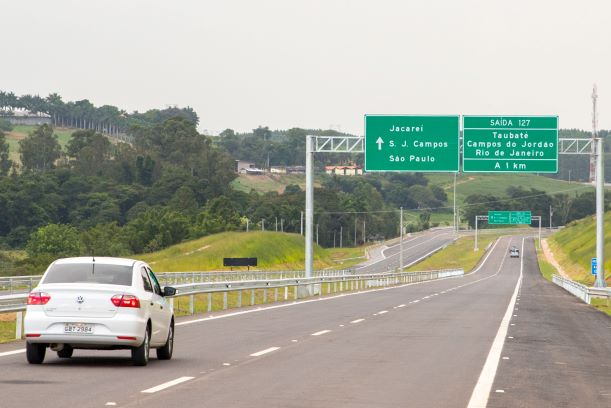 Rodovia Carvalho Pinto Governo de São Paulo