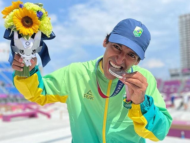 Brasileiro conquistou a primeira medalha de prata na história do skate olímpico