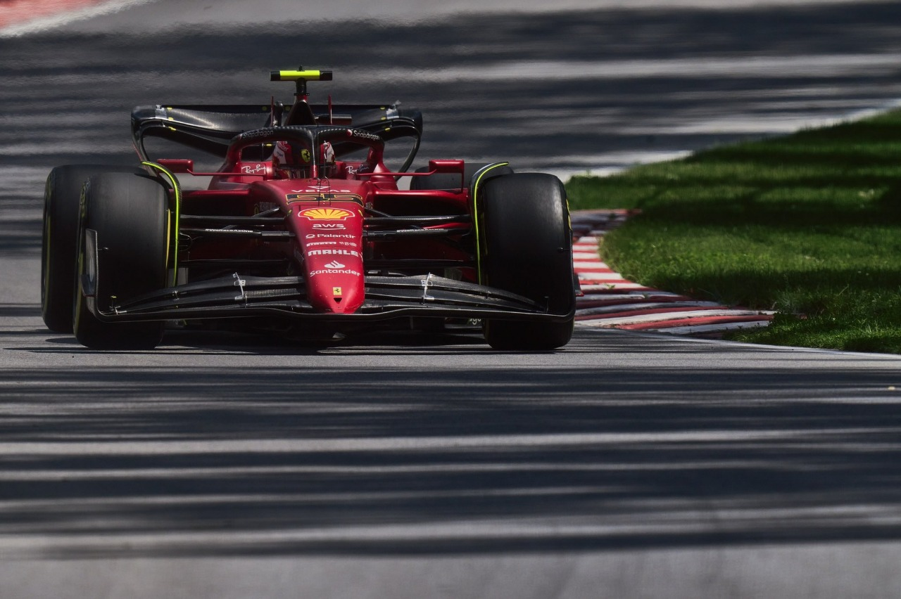 F1: Carlos Sainz faz a 1a pole da carreira em Silverstone