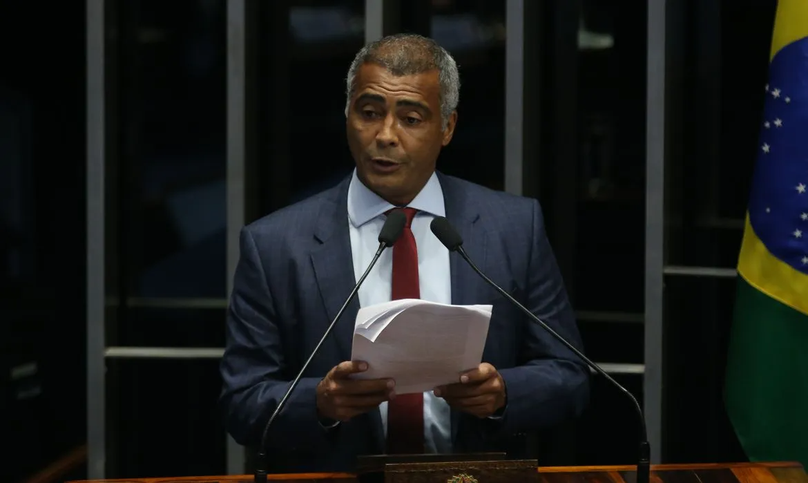 Romário lidera pesquisas de intenção de voto para o Senado no Rio Fábio Rodrigues Pozzebom/Agência Brasil