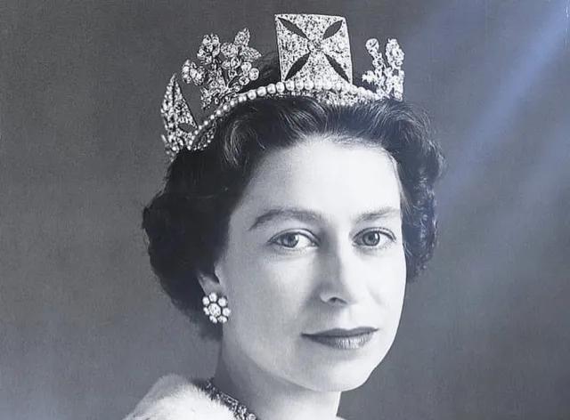 Premier League anuncia retorno de jogos após morte da rainha Elizabeth